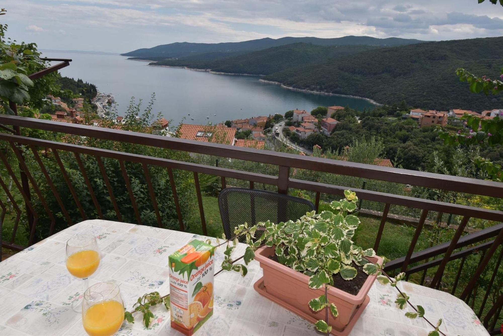 Apartment Neda In Rabac With Bay View Exterior photo